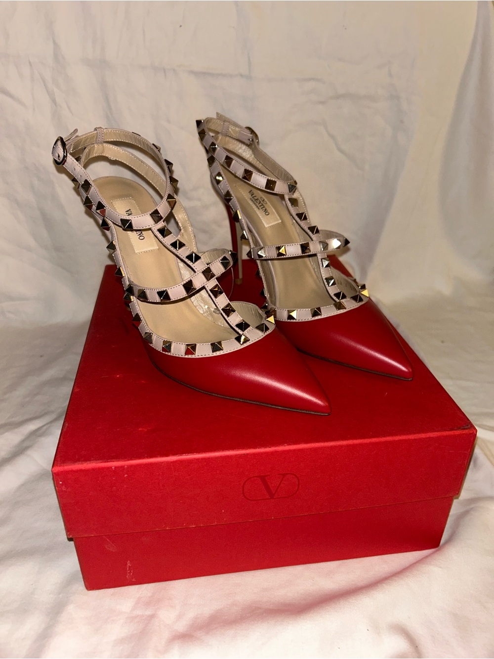 Valentino Red Patent Leather Rockstud T-Strap Pump with Nude Straps - Picture 2 of 7